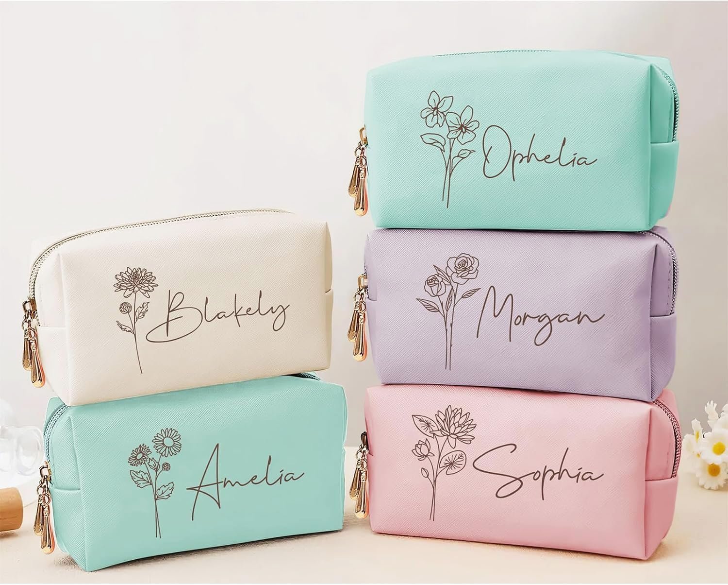 Private Label Personalized Makeup Bag with Name and Birth Flower Bridesmaid Gifts, Custom Logo Valentines Day Gifts for Women Teenage Girls, Travel Makeup Bag Manufacturer