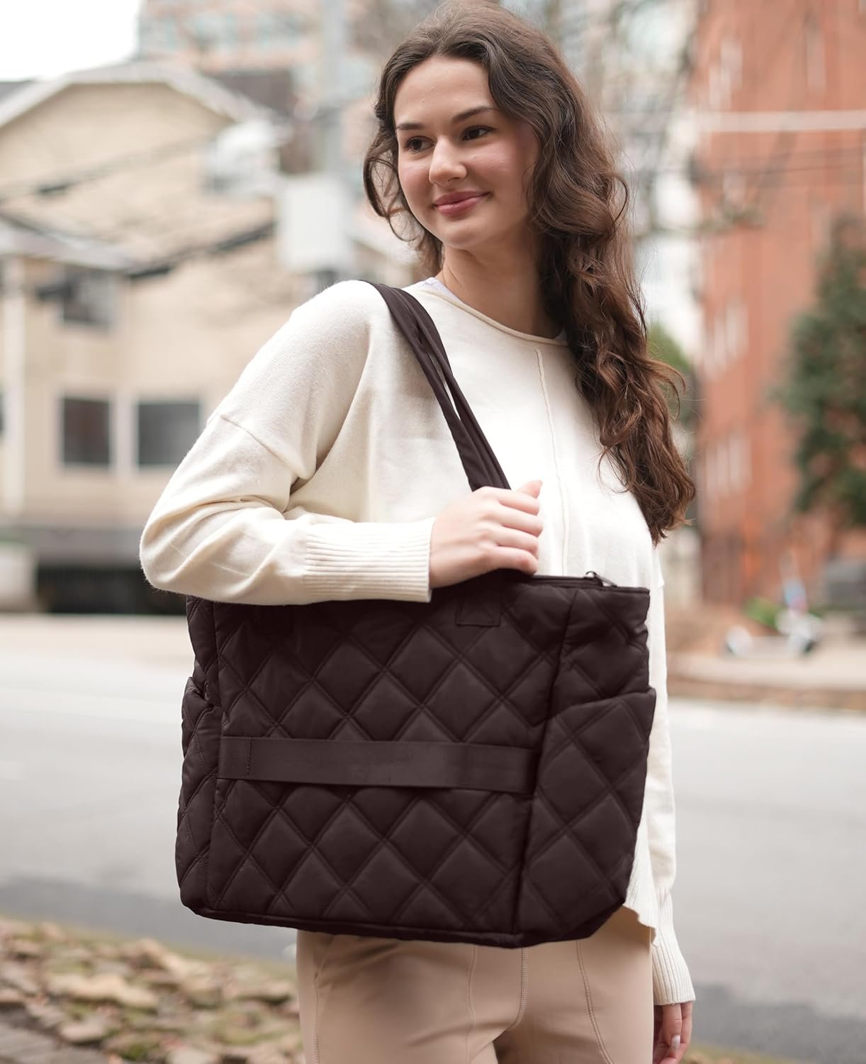 Factory Lightweight Puffer Tote Bags for Women Private Label Work with Compartments for Travel Custom Logo Quilted Shoulder Bag with Zipper