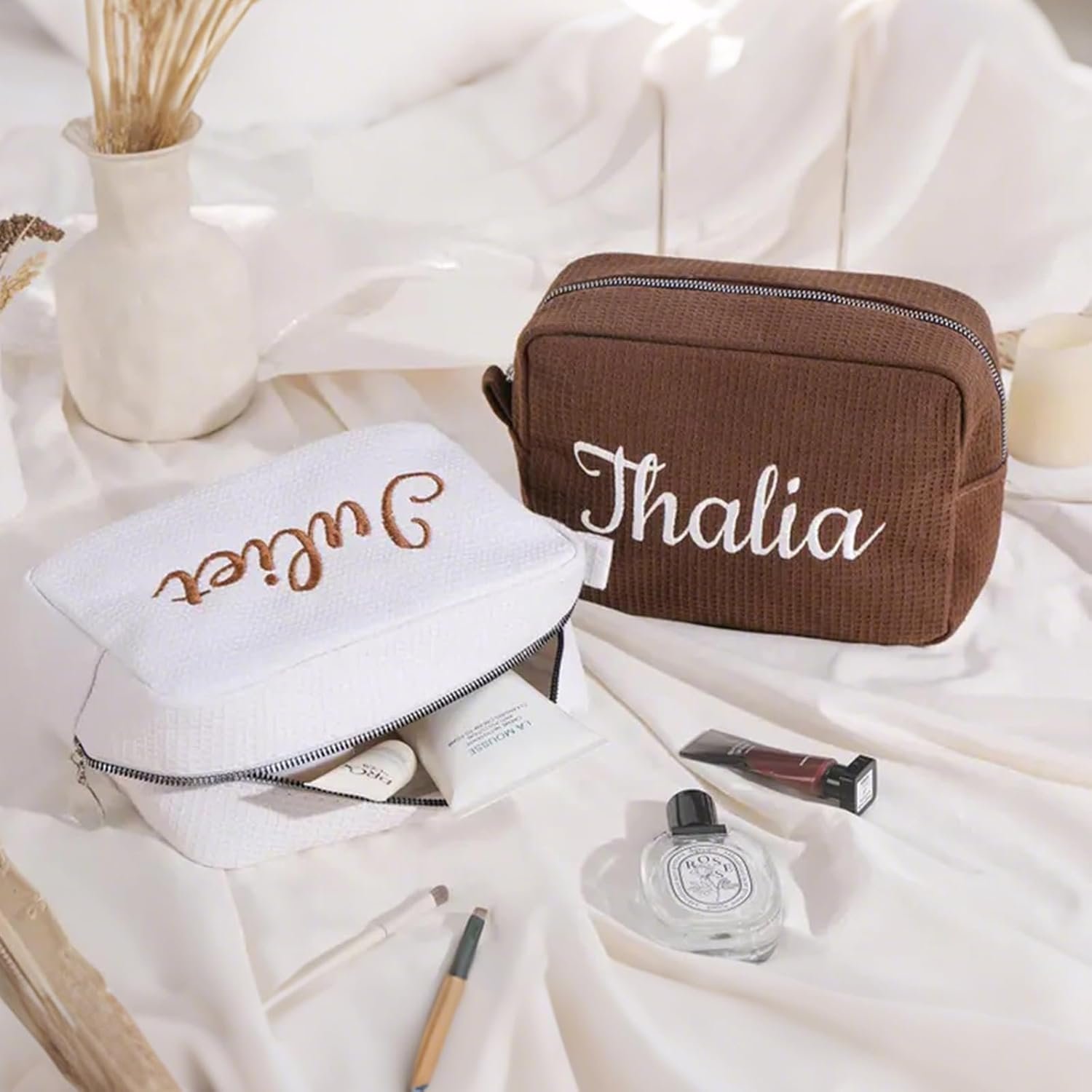 Custom Logo Personalized Embroidered Waffle Cosmetic Bags, Private Label Thickened Beauty Makeup Travel Pouches for Women Girls, Aesthetic Toiletry Cases by Manufacturer for Bridal Bridesmaid Birthday Wedding Gifts