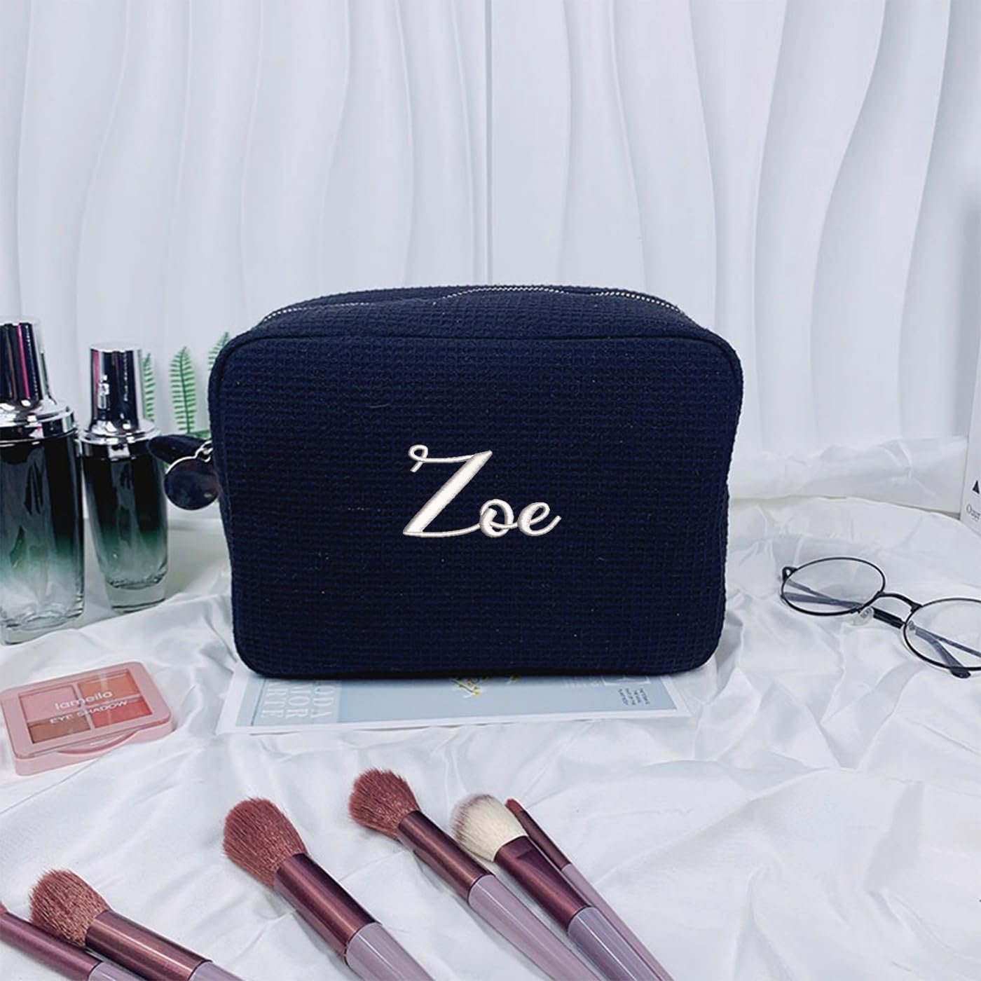 Factory Direct Personalized Embroidered Makeup Bag, Custom Logo Waffle Fabric Cosmetic Pouch for Women Travel, Private Label Organizer (1, Black)