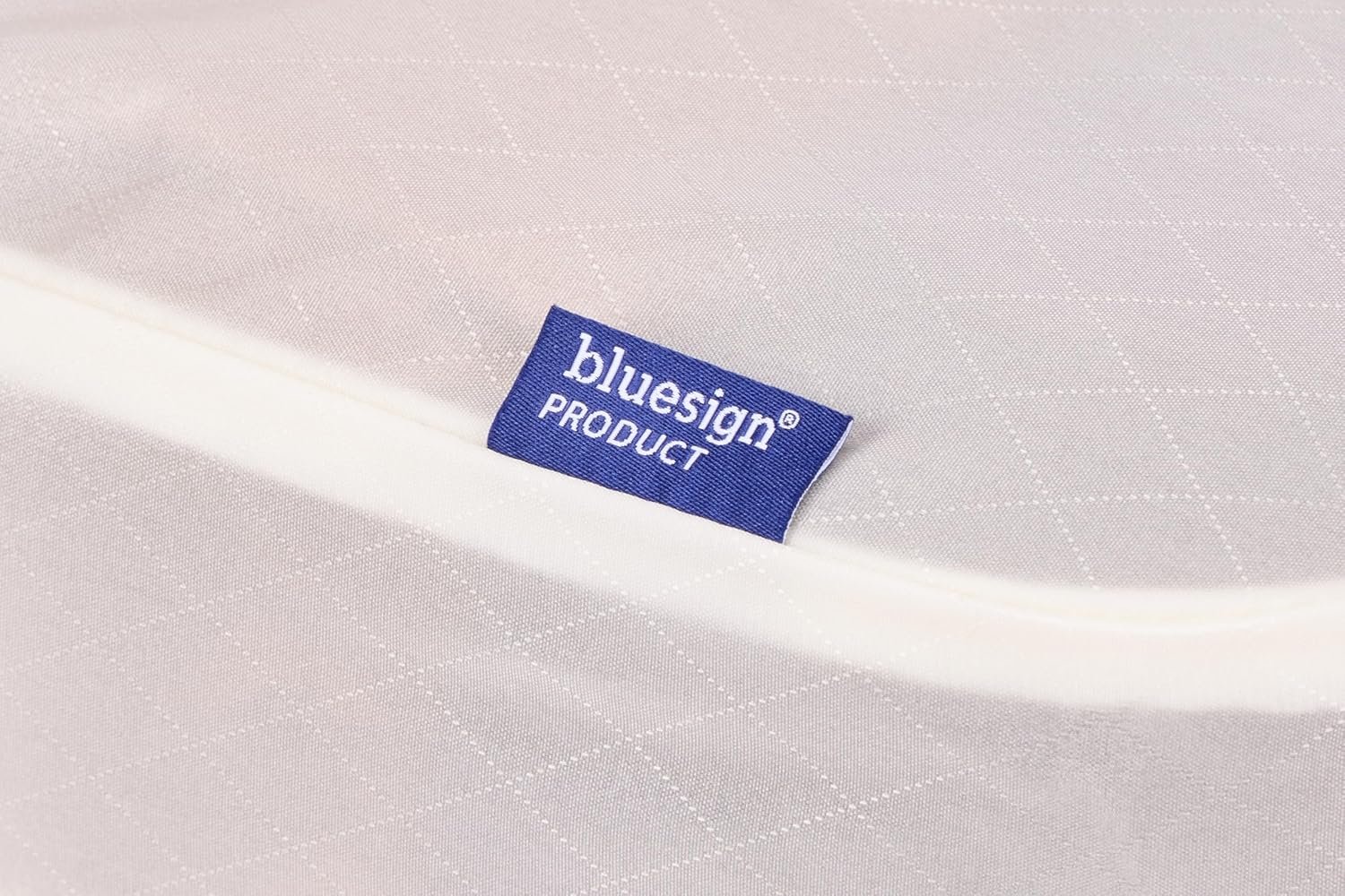 Private Label Medium Packing Cube with Custom Logo Transparent Fabric Organizes Shirts Pants Sweaters Easy to Pack by Manufacturer