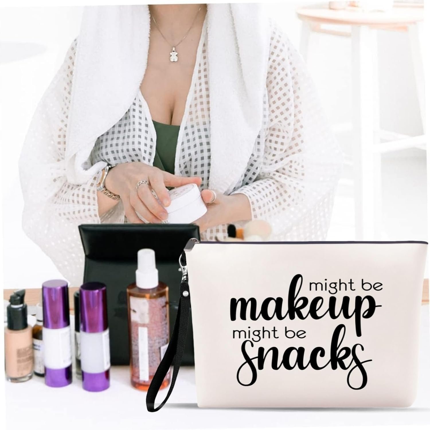 Custom Logo Canvas Makeup Bag with Wristband Lanyards for Women Private Label Multi-Purpose Travel Toiletry Snack Cosmetic Bag Factory