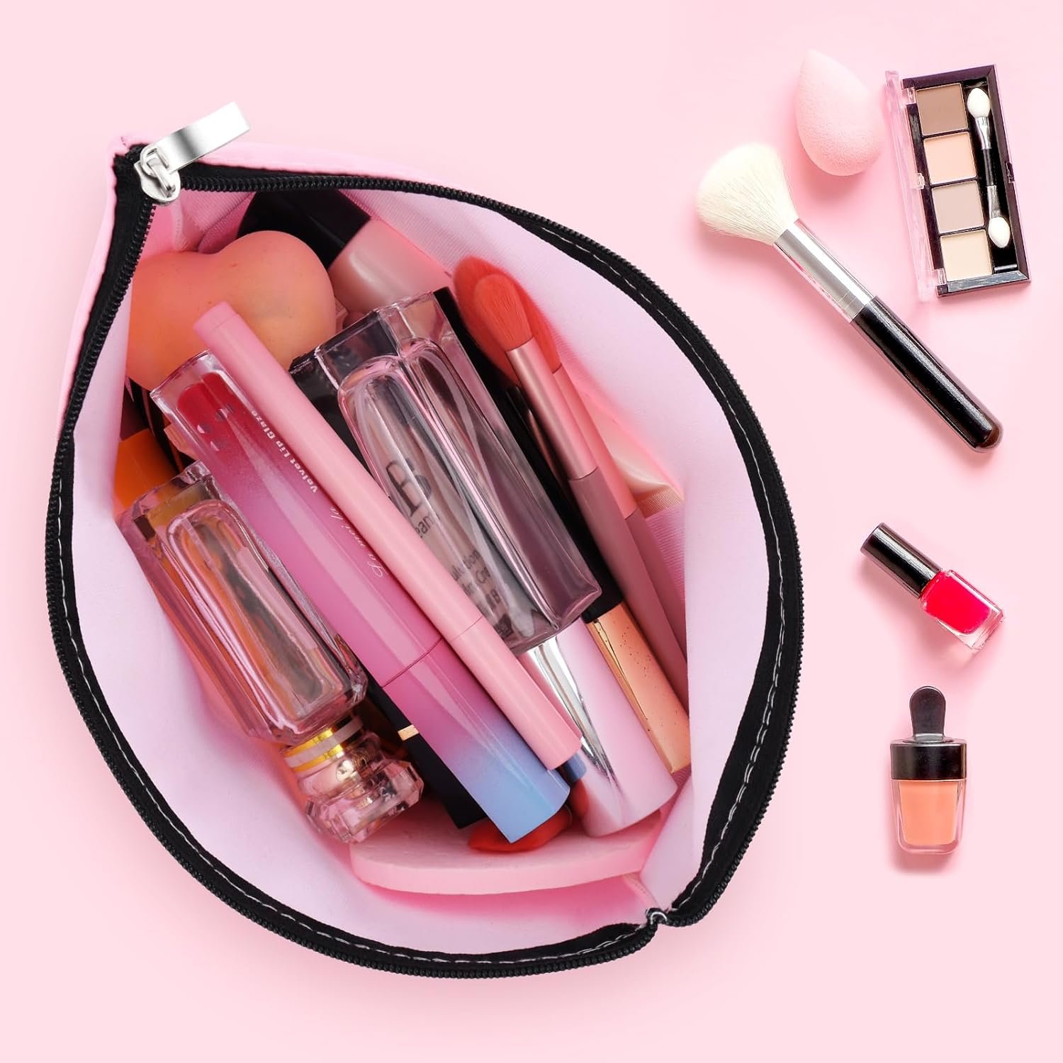 Manufacturer Personalized Initial Makeup Bag A-Z Travel Toiletry Bags Private Label Oxford Cloth Cosmetic Bag Custom Logo Letter M Birthday Christmas Mothers Day Valentines Day Gifts for Women