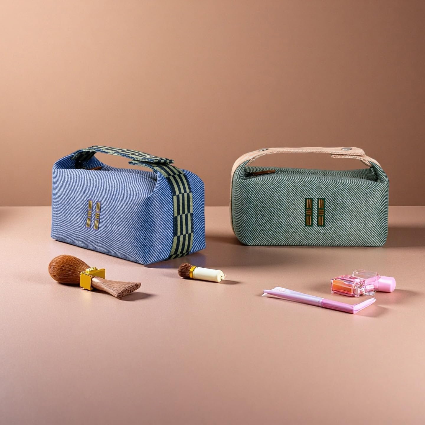 Custom Logo Orange Red Canvas Hanging Makeup Cosmetic Travel Bag Organizer for Women Private Label Manufacturer