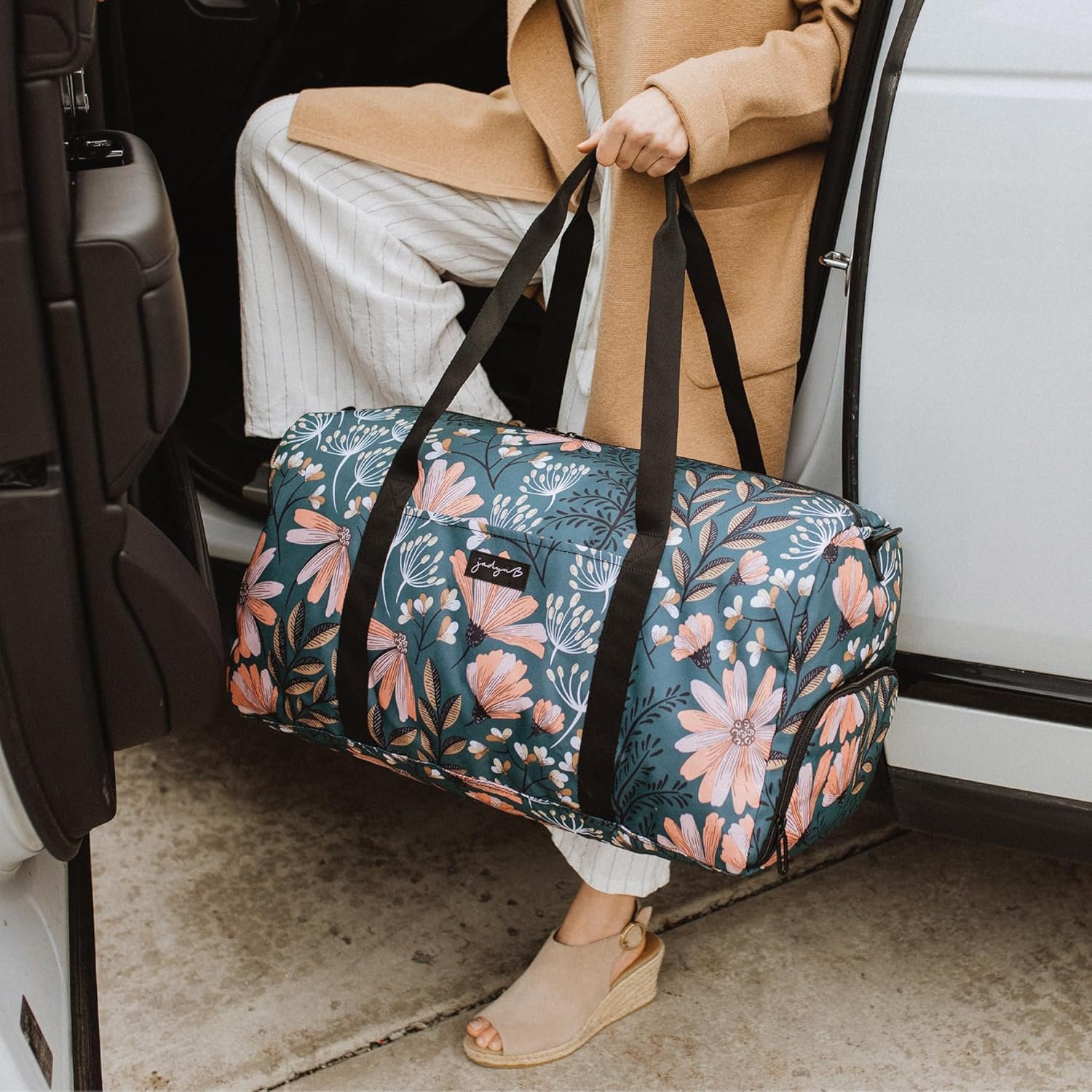 Private Label Custom Logo Manufacturer