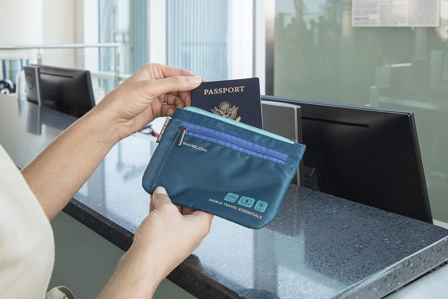 Private Label World Travel Essentials Custom Logo Set of 2 Currency and Passport Organizers Manufacturer Private Label World Travel Essentials Custom Logo Set of 2 Currency and Passport Organizers Manufacturer