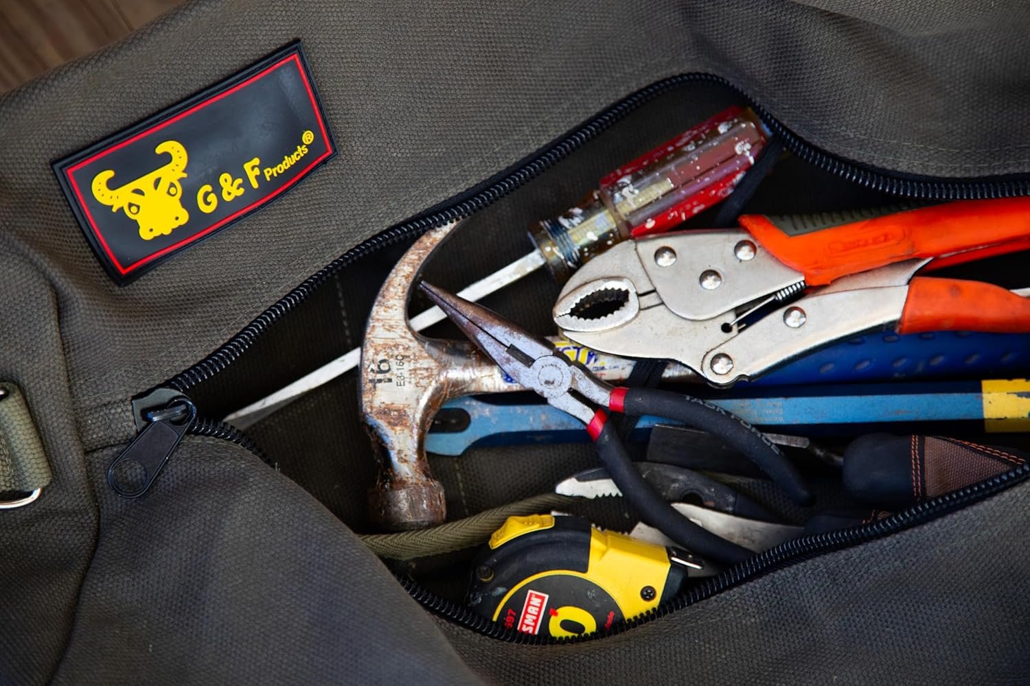 Private Label Waxed Canvas All Purpose Military Style Duffle Bag Custom Logo Water-Resistant Adjustable Strap Fully Lined Double Zipper Closure Heavy Duty Olive Green Manufacturer